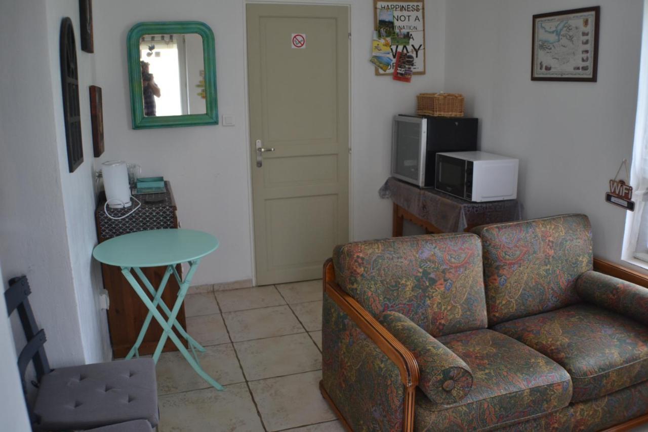 Accommodation A La Ferme Lubersac Exterior photo